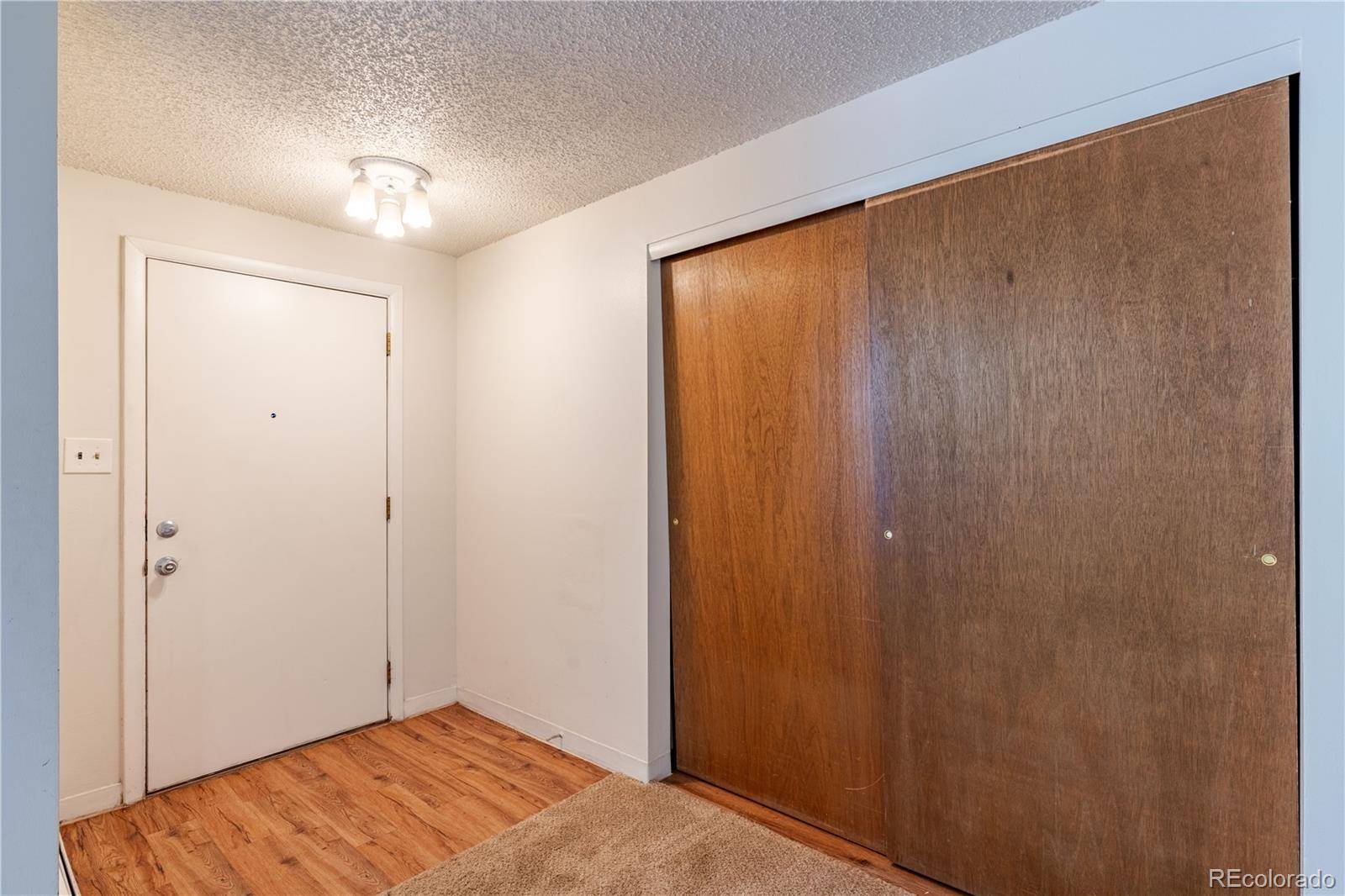 Denver, CO 80222,2700 S Holly ST #115
