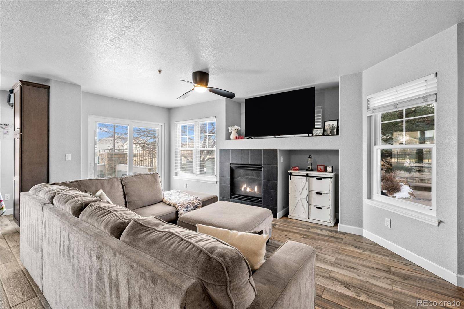 Aurora, CO 80016,23500 E Alamo PL #B19