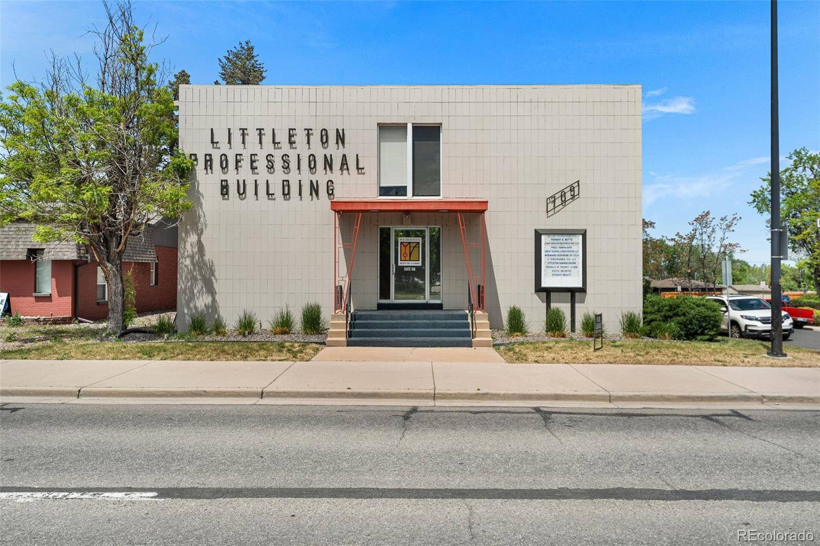 Littleton, CO 80120,709 W Littleton BLVD