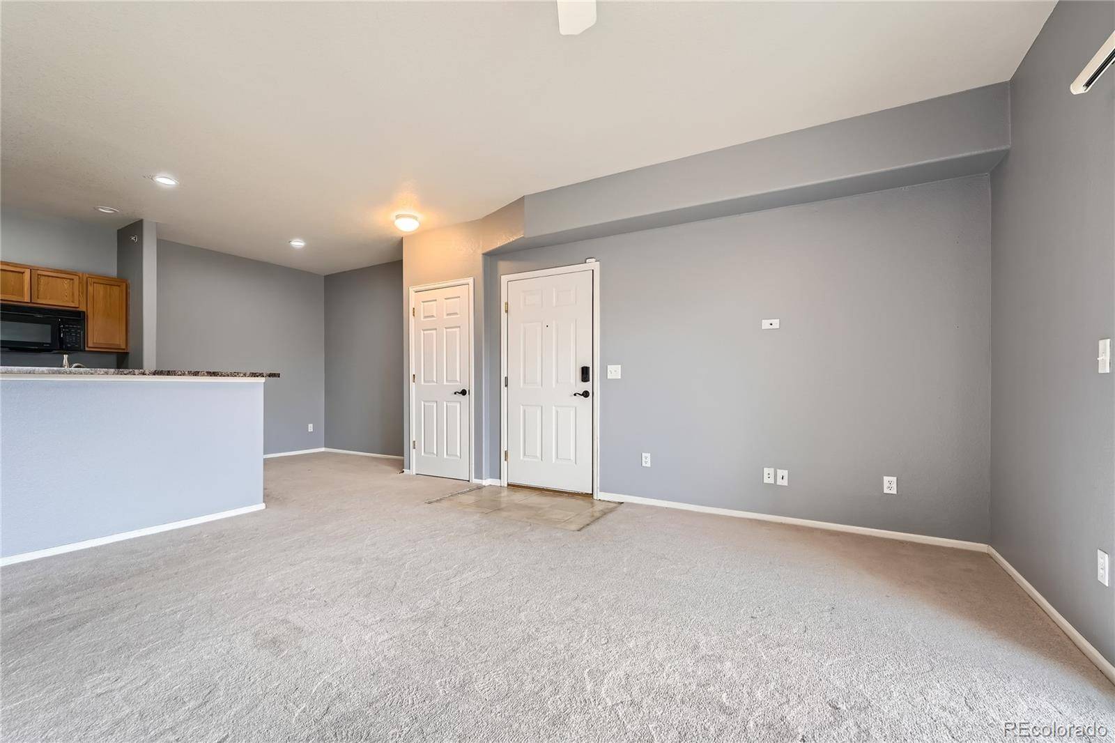Englewood, CO 80112,15700 E Jamison DR #2-204