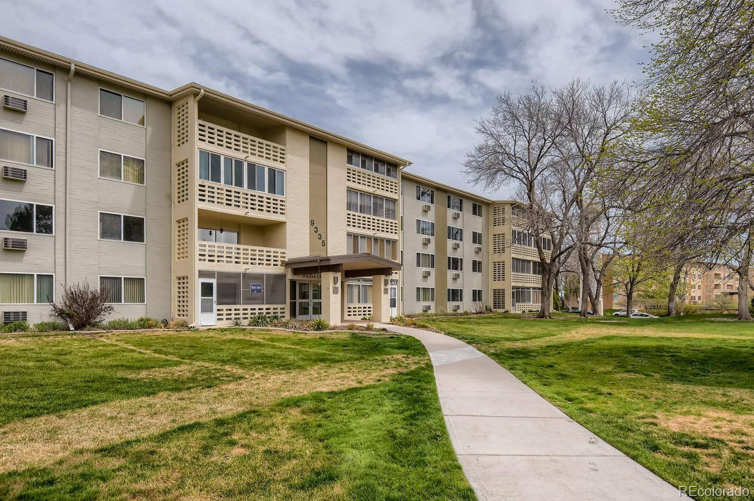 Denver, CO 80247,9335 E Center AVE #3A