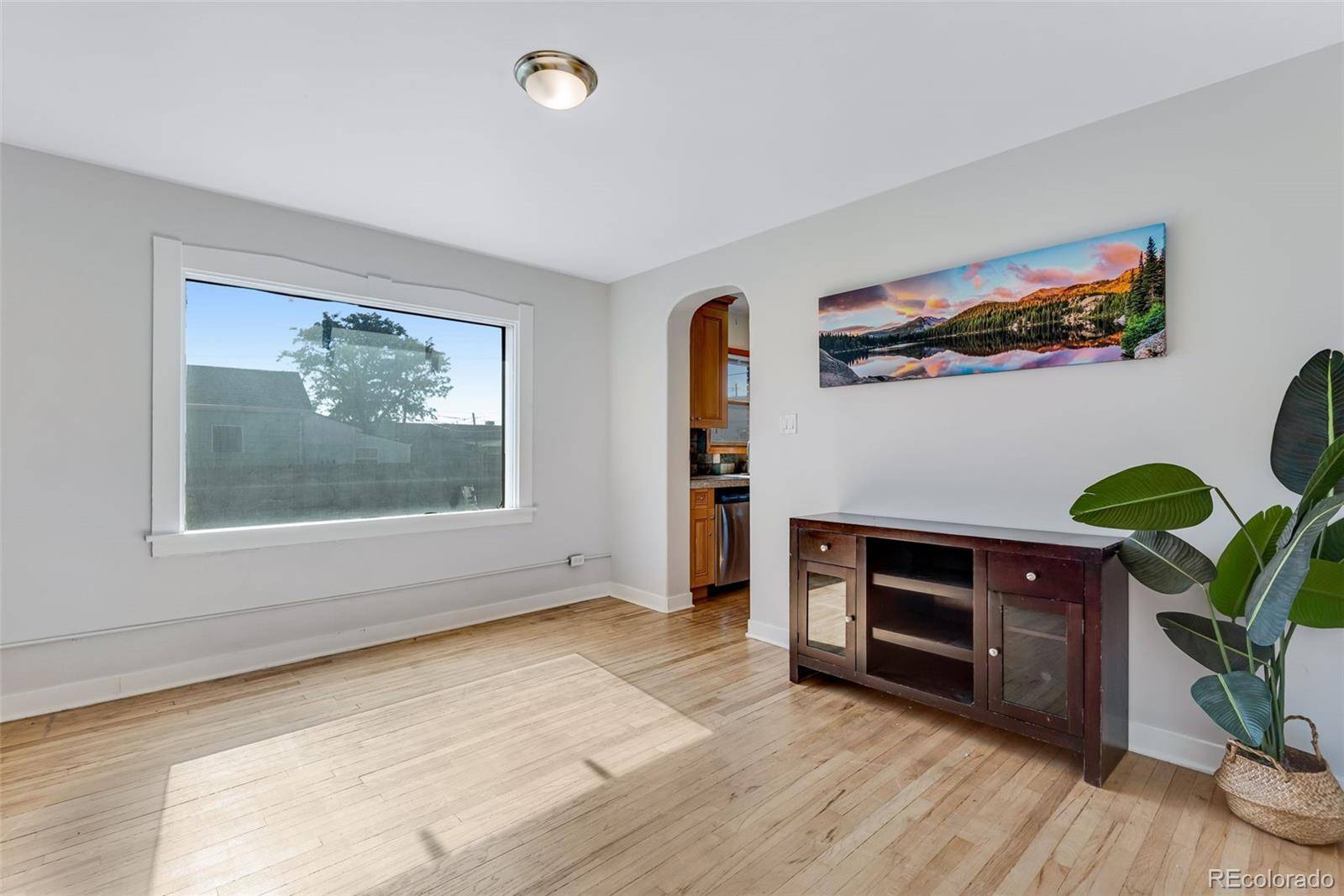 Denver, CO 80216,4337 Lincoln ST