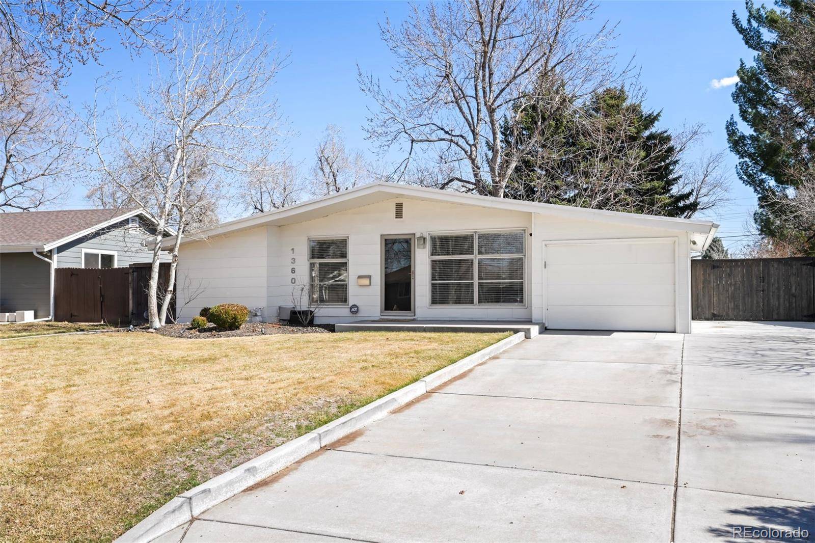 Denver, CO 80222,1360 S Hudson ST