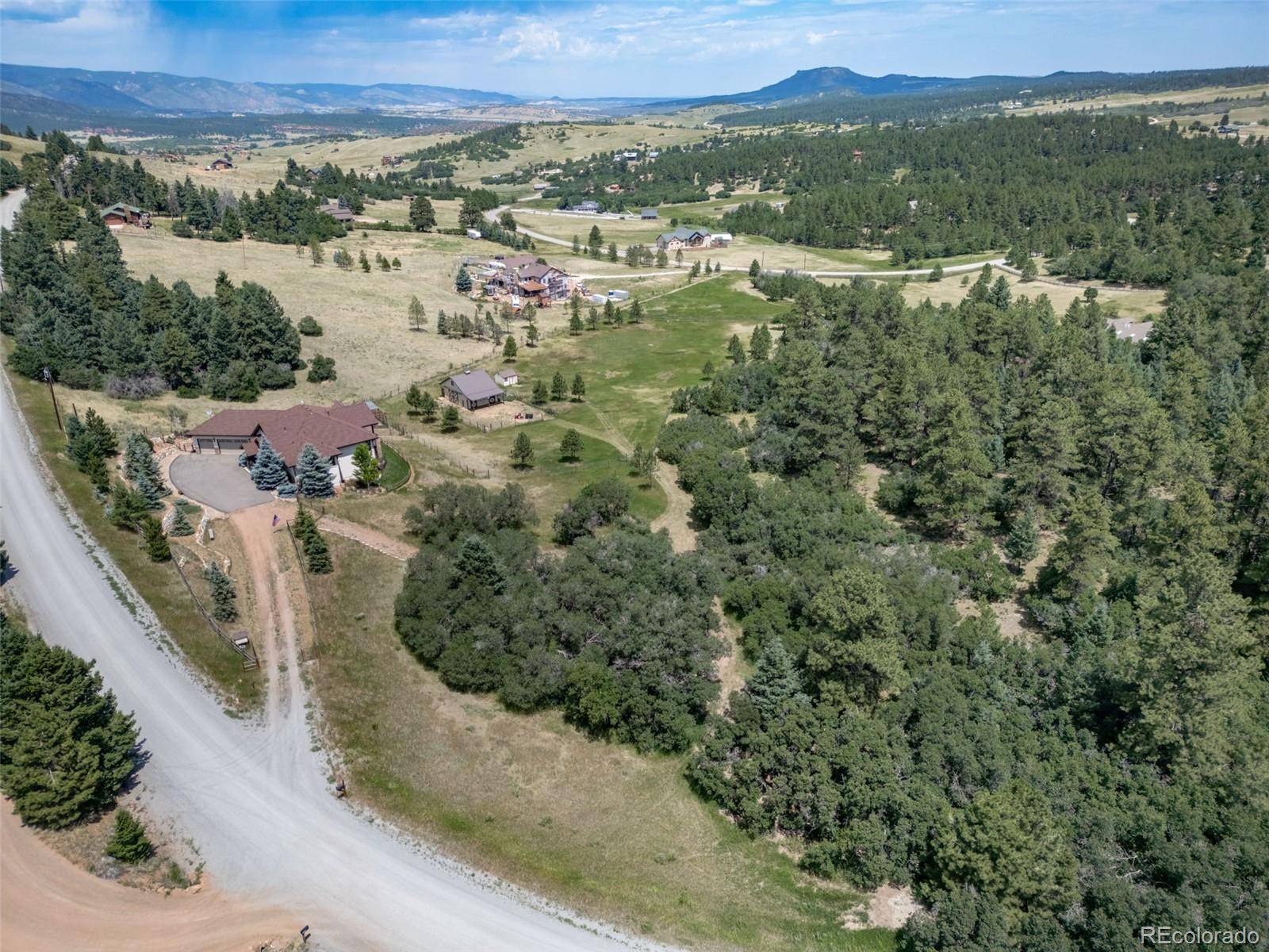 Larkspur, CO 80118,2359 Valley Park DR