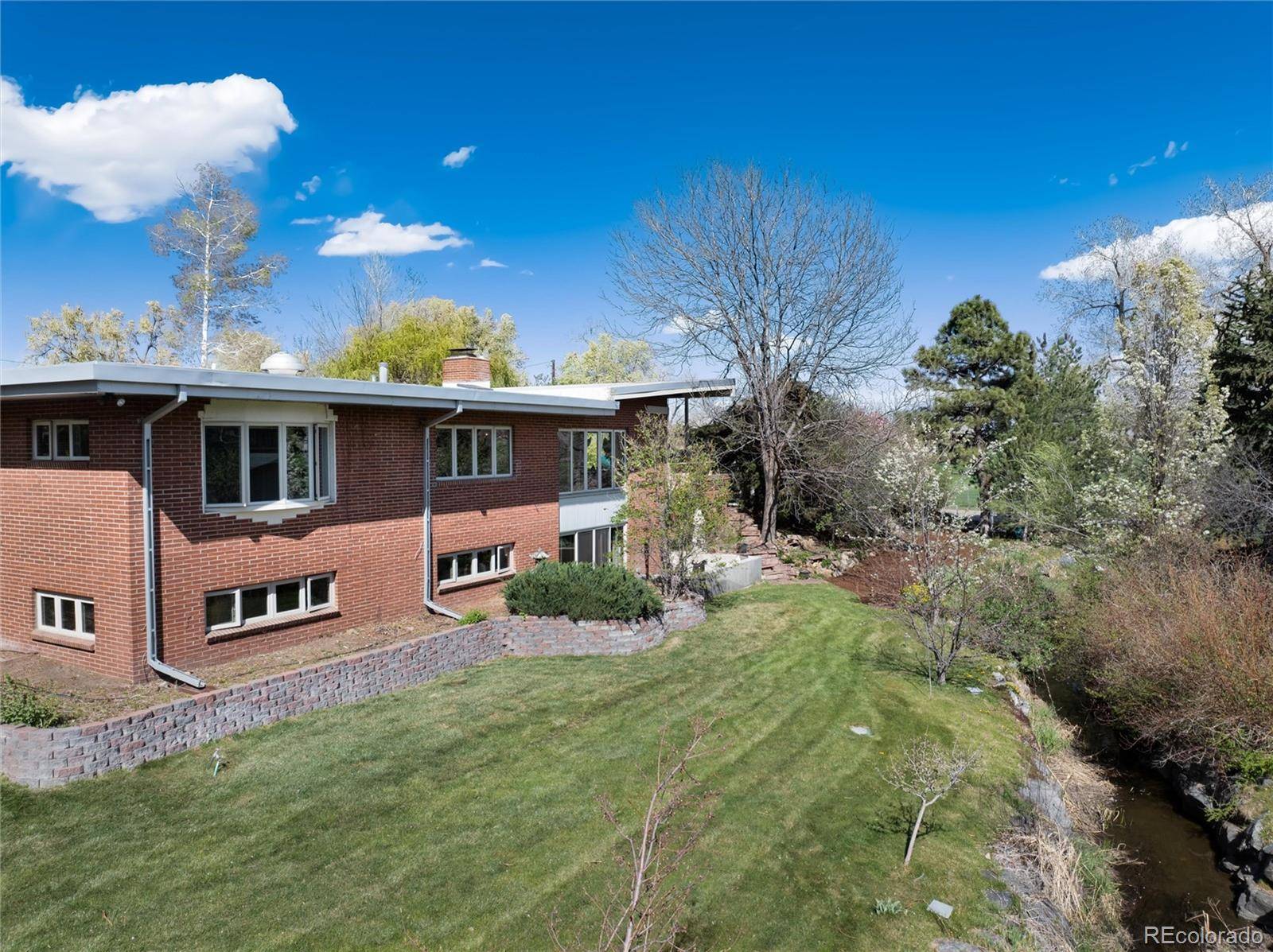 Lakewood, CO 80214,7000 Highland DR