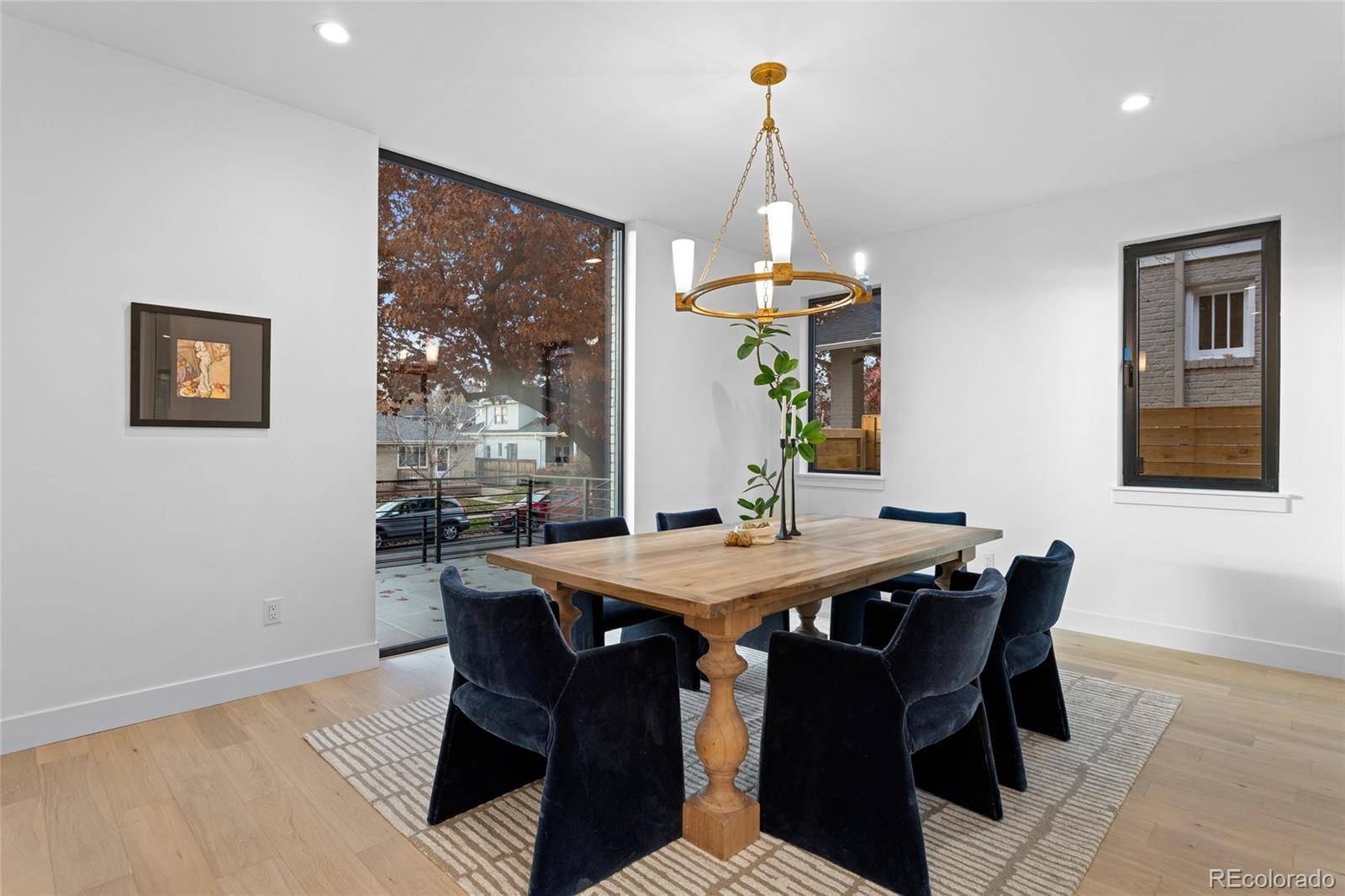 Denver, CO 80209,592 S High ST