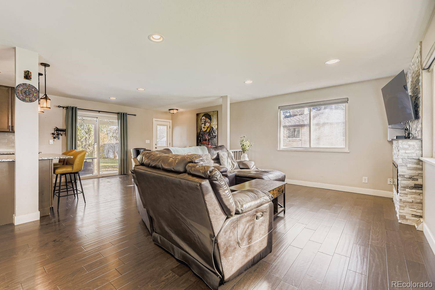 Centennial, CO 80121,6130 S Pennsylvania ST