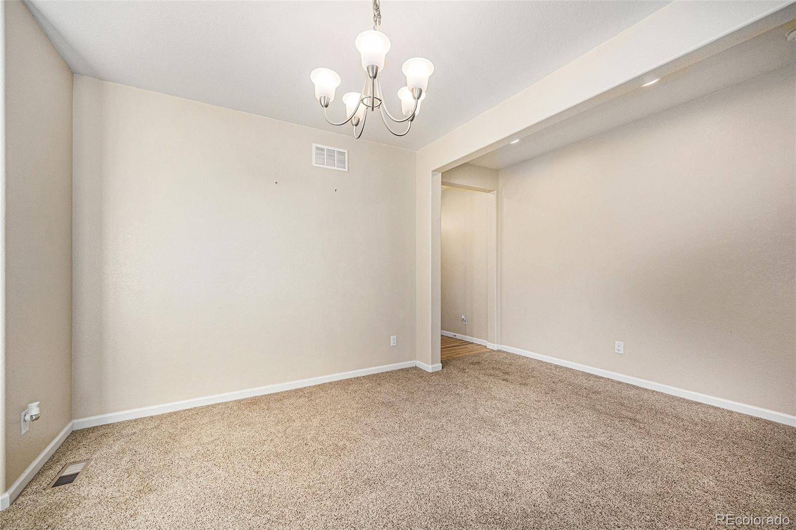 Centennial, CO 80015,21383 E Smoky Hill RD