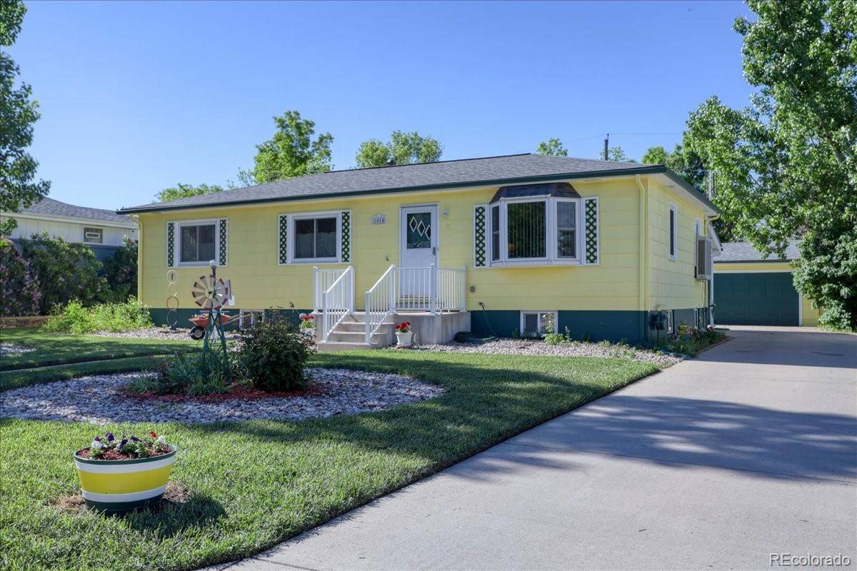 Littleton, CO 80120,1015 W Longview AVE