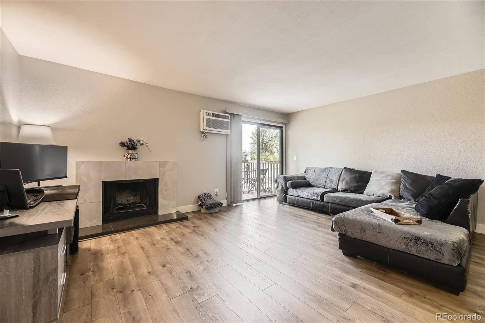 Lakewood, CO 80226,381 S Ames ST #F208