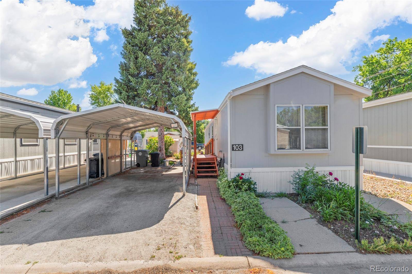 Longmont, CO 80501,900 Mountain View AVE