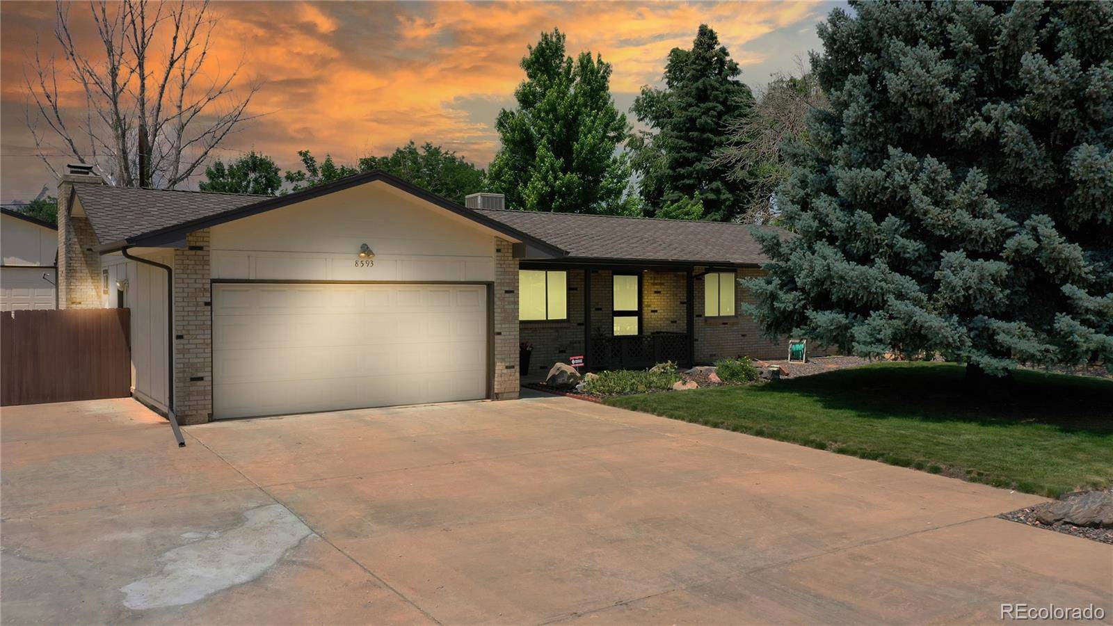 Littleton, CO 80128,8593 S Balsam ST