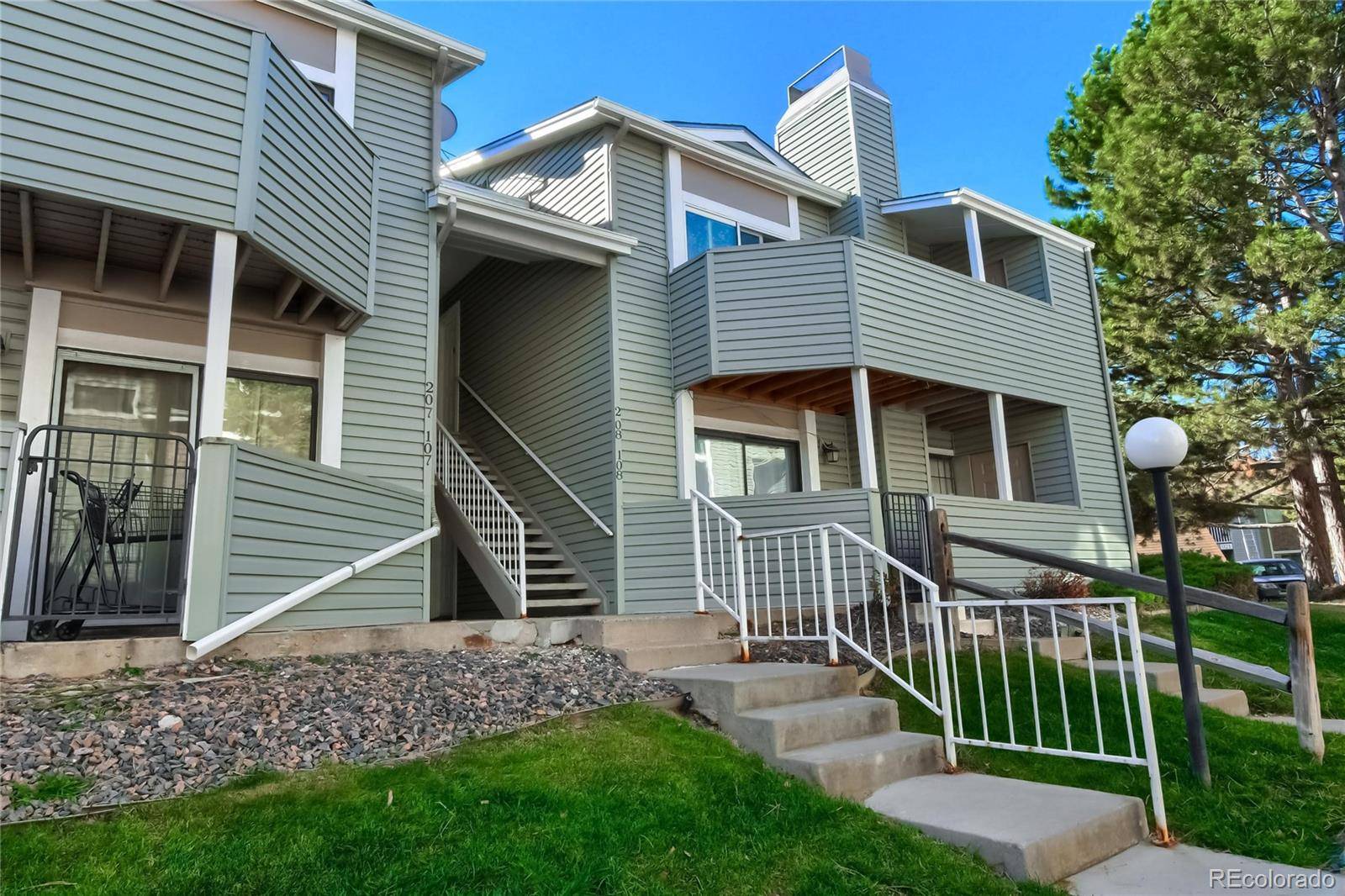 Aurora, CO 80017,922 S Walden ST #208