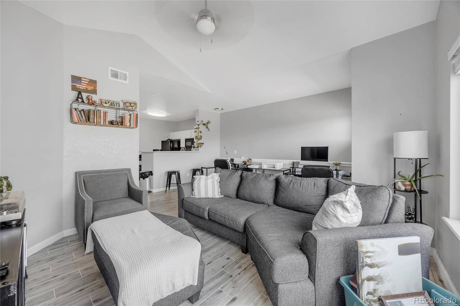 Aurora, CO 80017,912 S Yampa ST #207