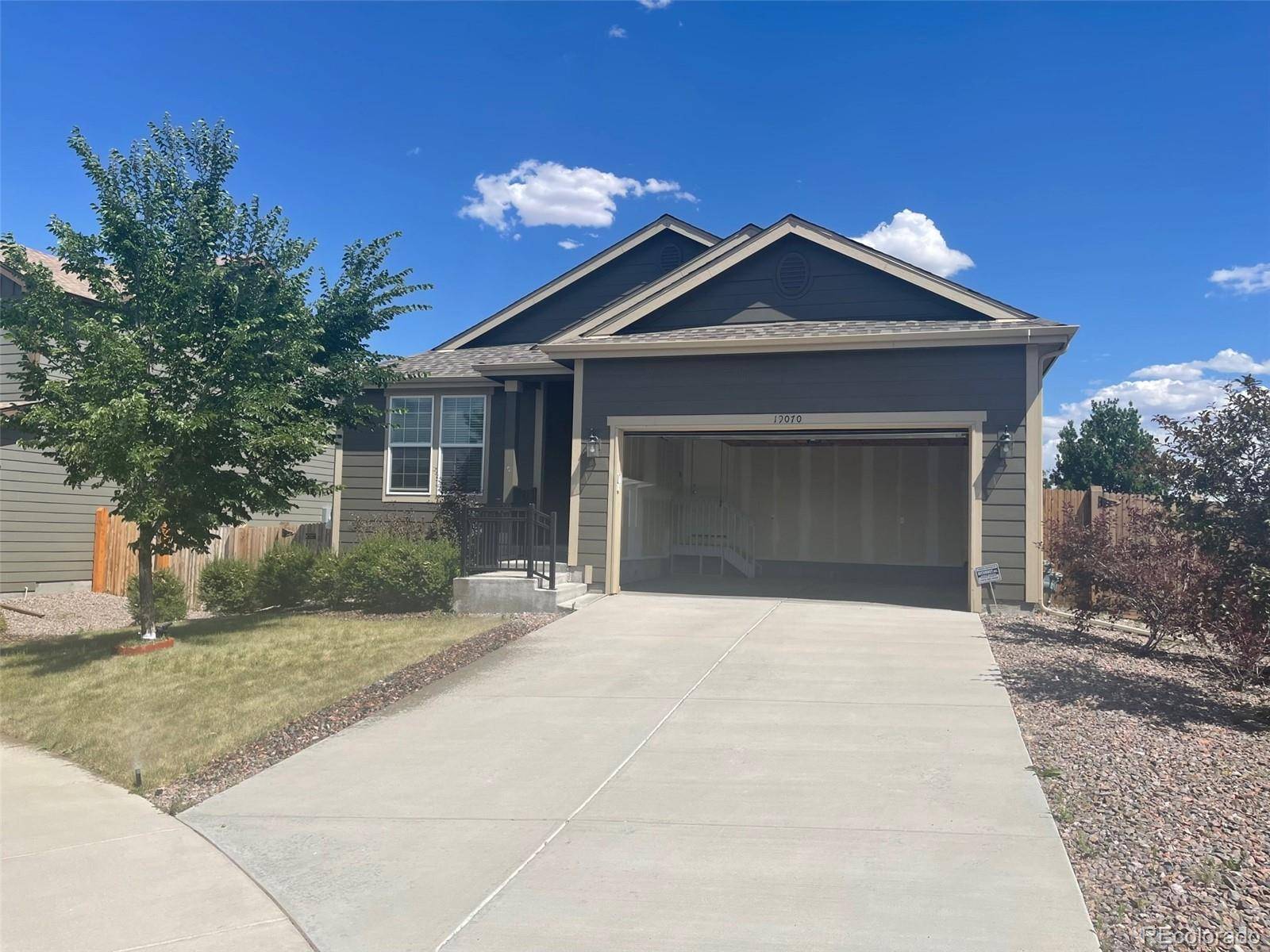 Aurora, CO 80013,19070 E Adriatic CIR