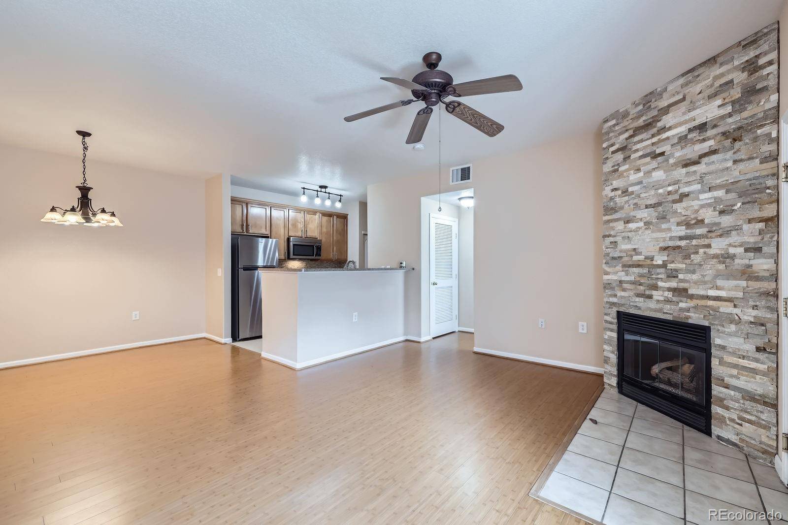 Arvada, CO 80002,5537 Lewis CT #4