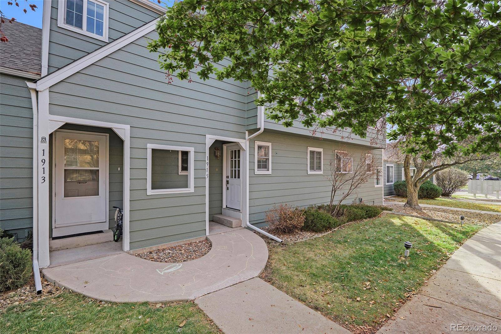 Lakewood, CO 80227,1915 S Balsam ST