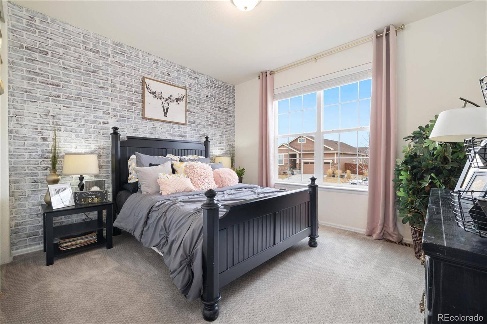 Thornton, CO 80602,16034 Columbine ST
