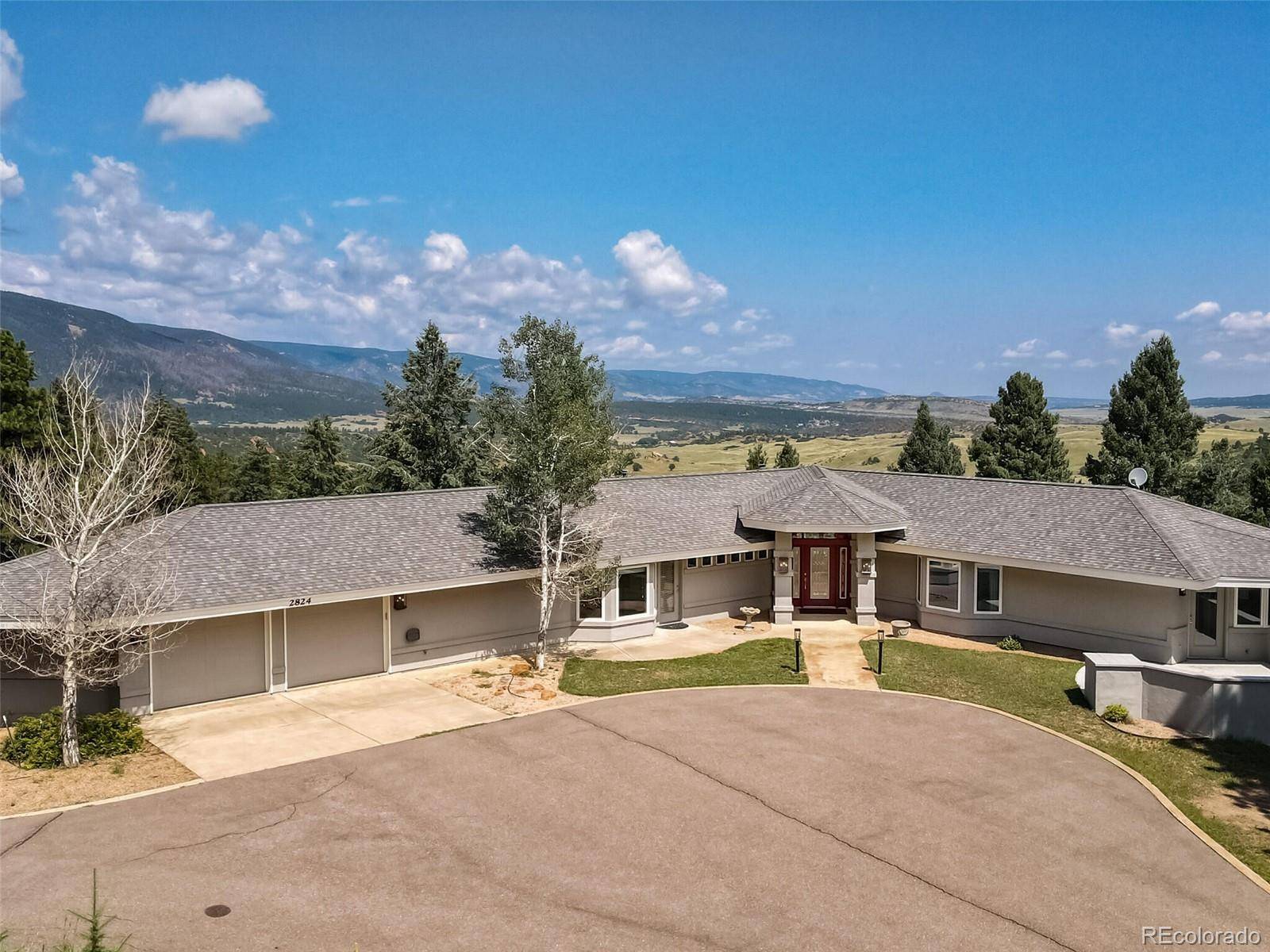 Larkspur, CO 80118,2824 Valley Park DR