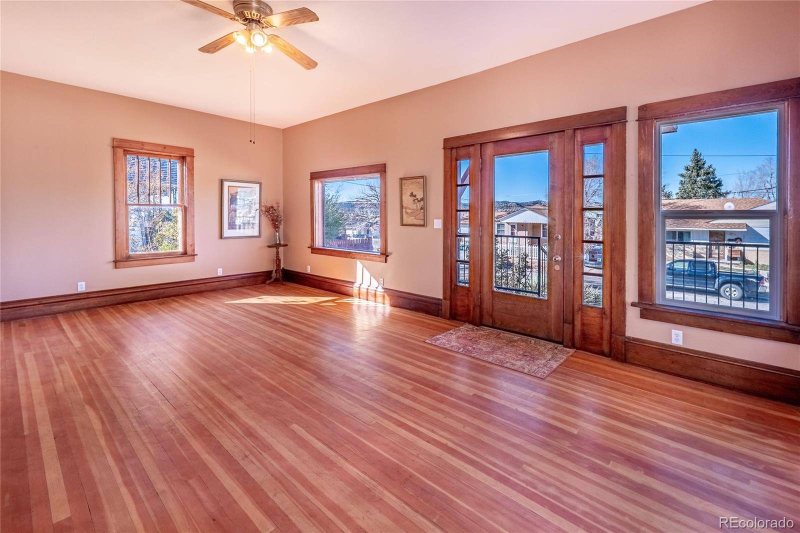 Trinidad, CO 81082,108 E 6th ST