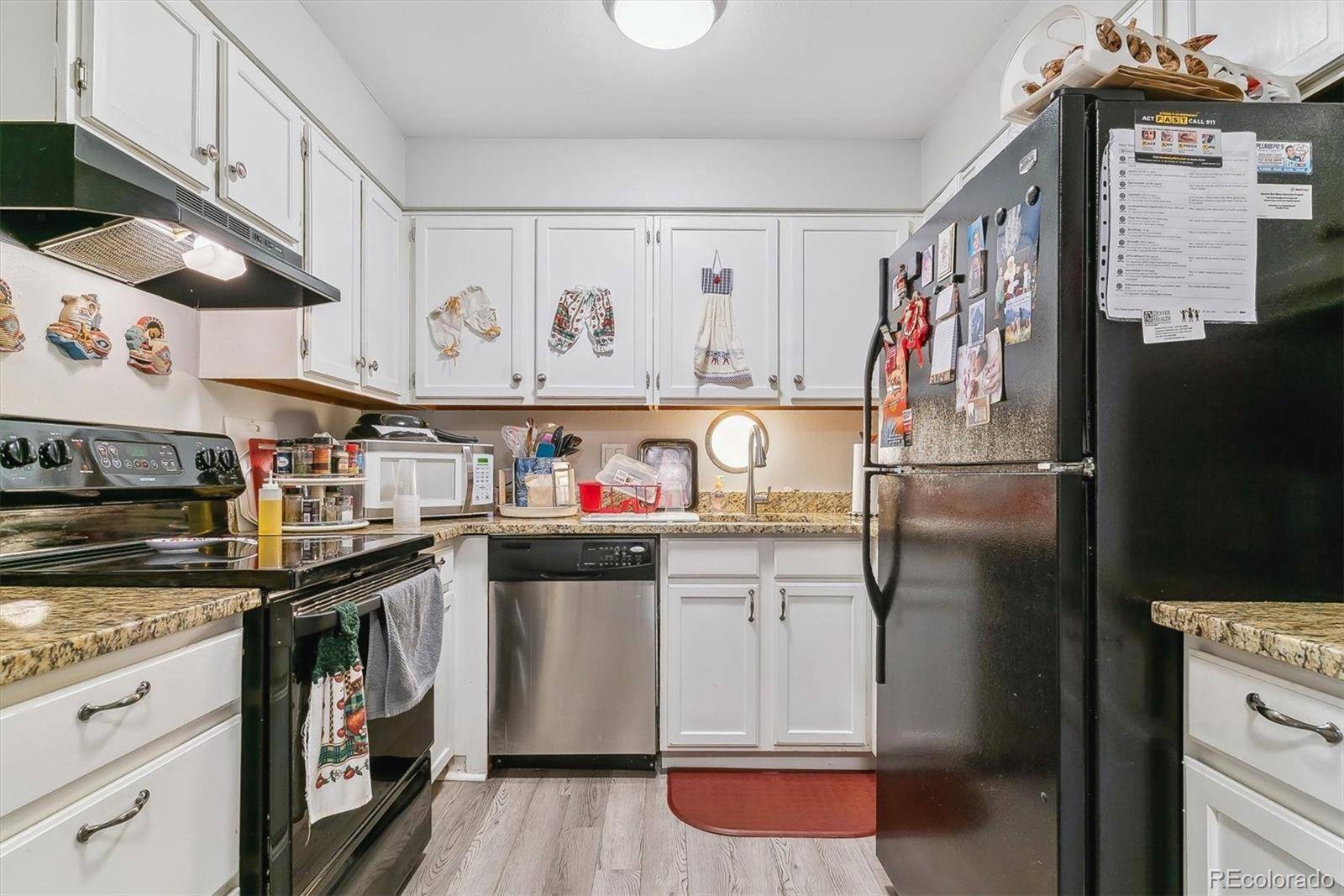Lakewood, CO 80227,3320 S Ammons ST #104