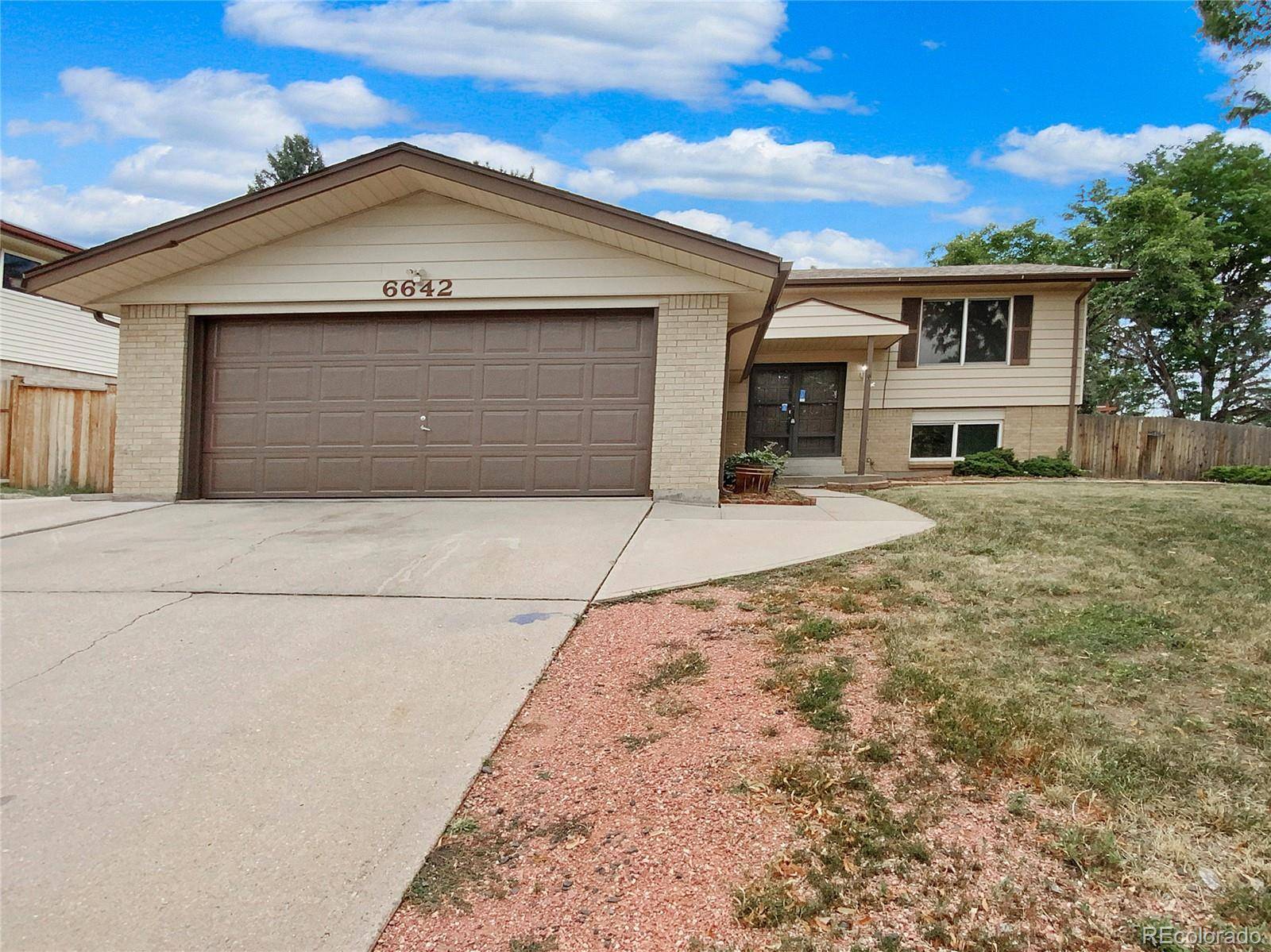 Arvada, CO 80004,6642 Zinnia ST