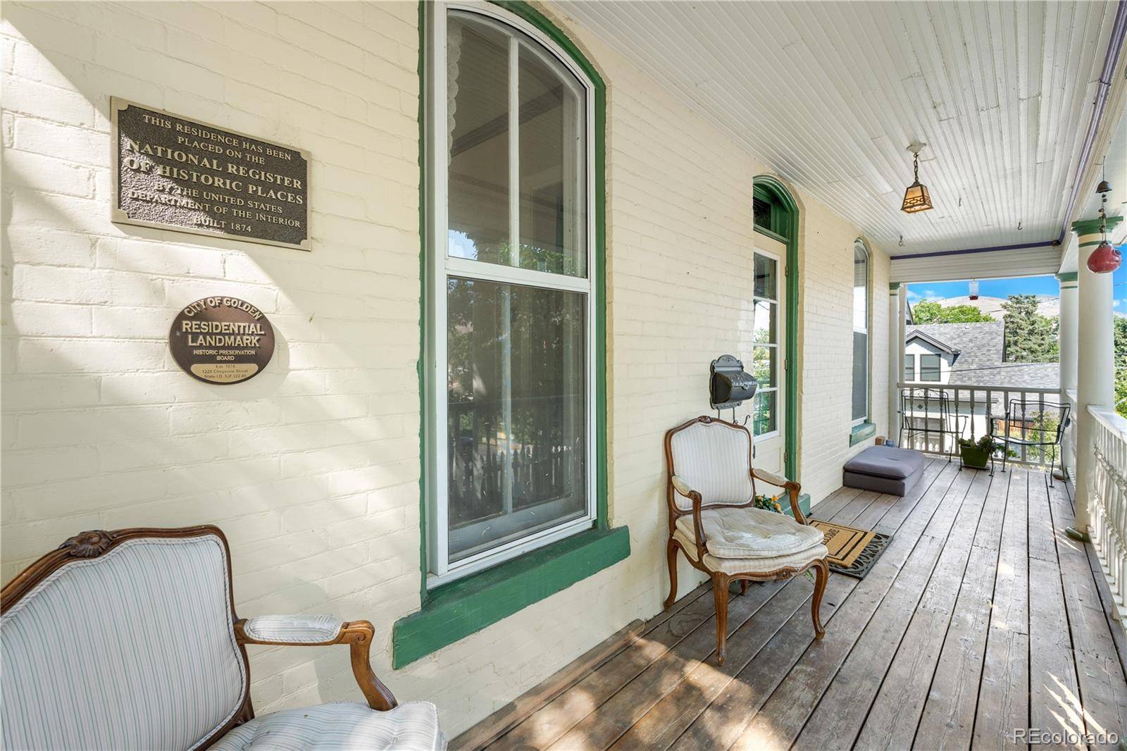 Golden, CO 80401,1220 Cheyenne ST