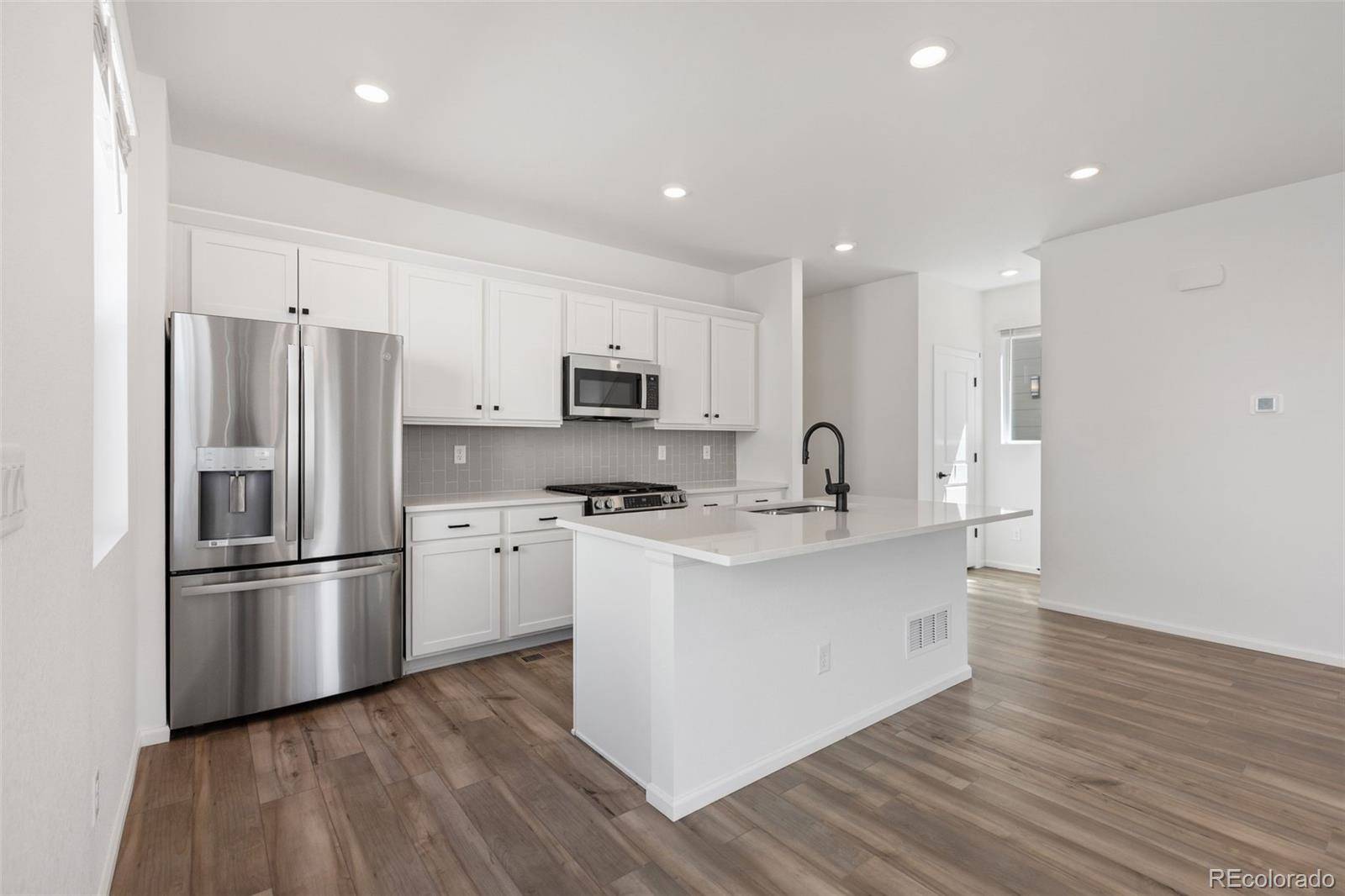 Aurora, CO 80019,21144 E 63rd DR