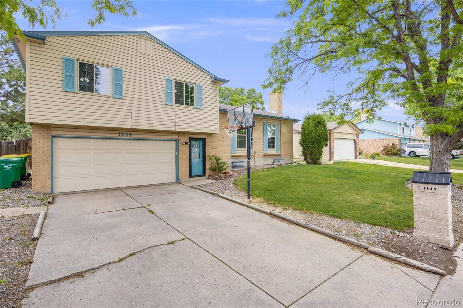 Aurora, CO 80012,1549 S Evanston ST