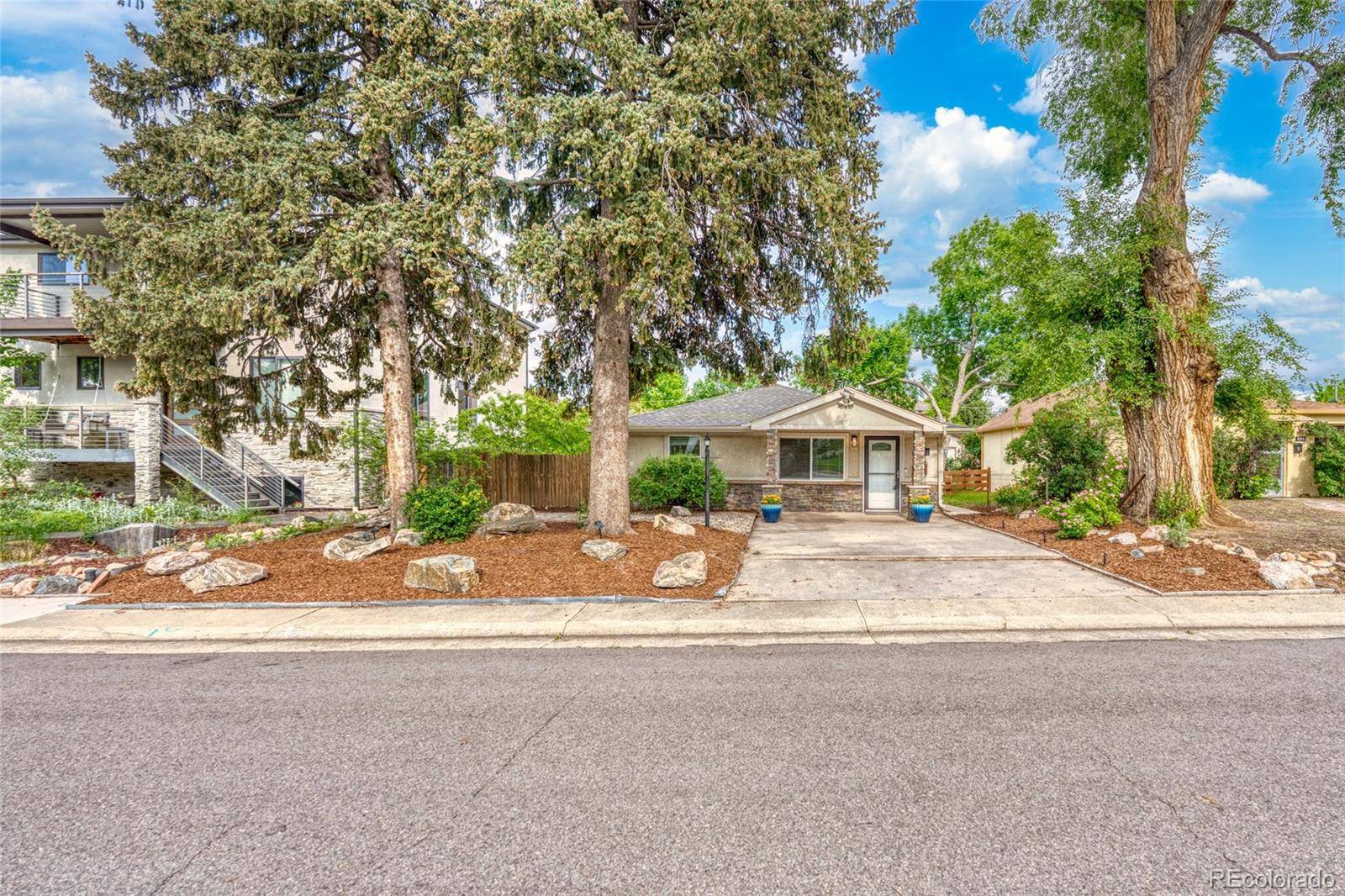 Denver, CO 80224,404 S Jasmine ST
