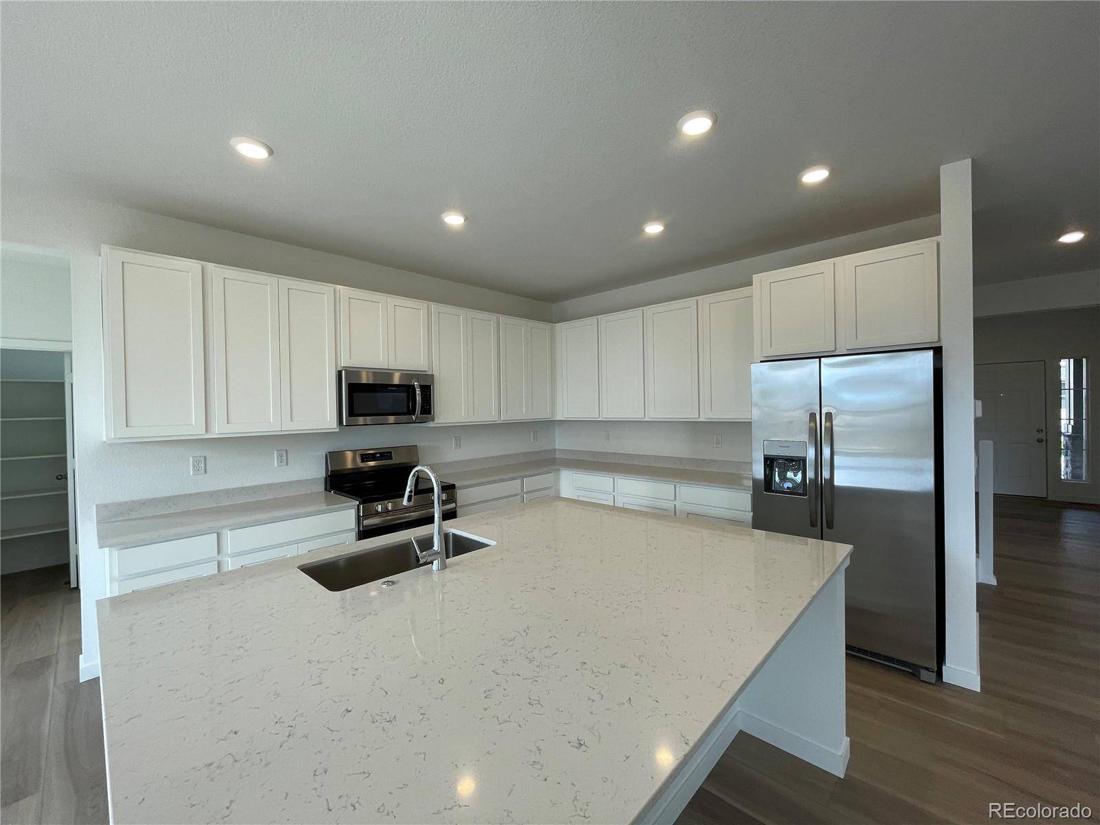 Loveland, CO 80538,3073 Ironton DR