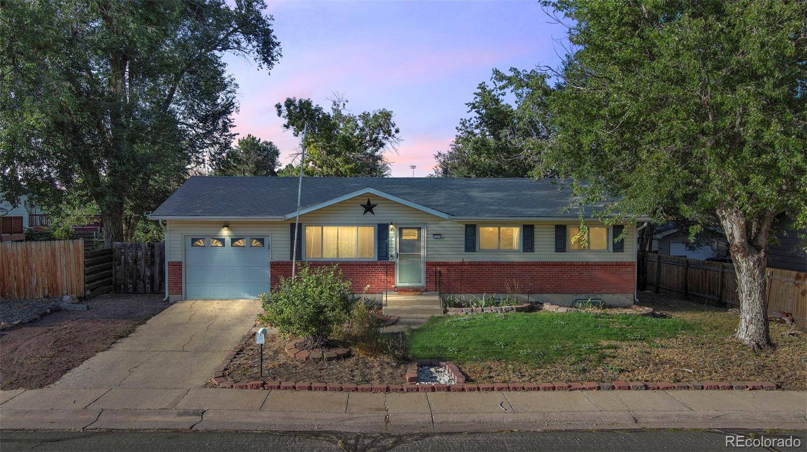 Colorado Springs, CO 80909,721 Lansing DR