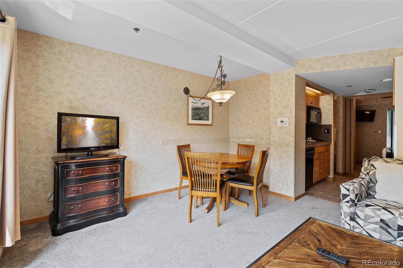 Breckenridge, CO 80424,640 Village RD #4220