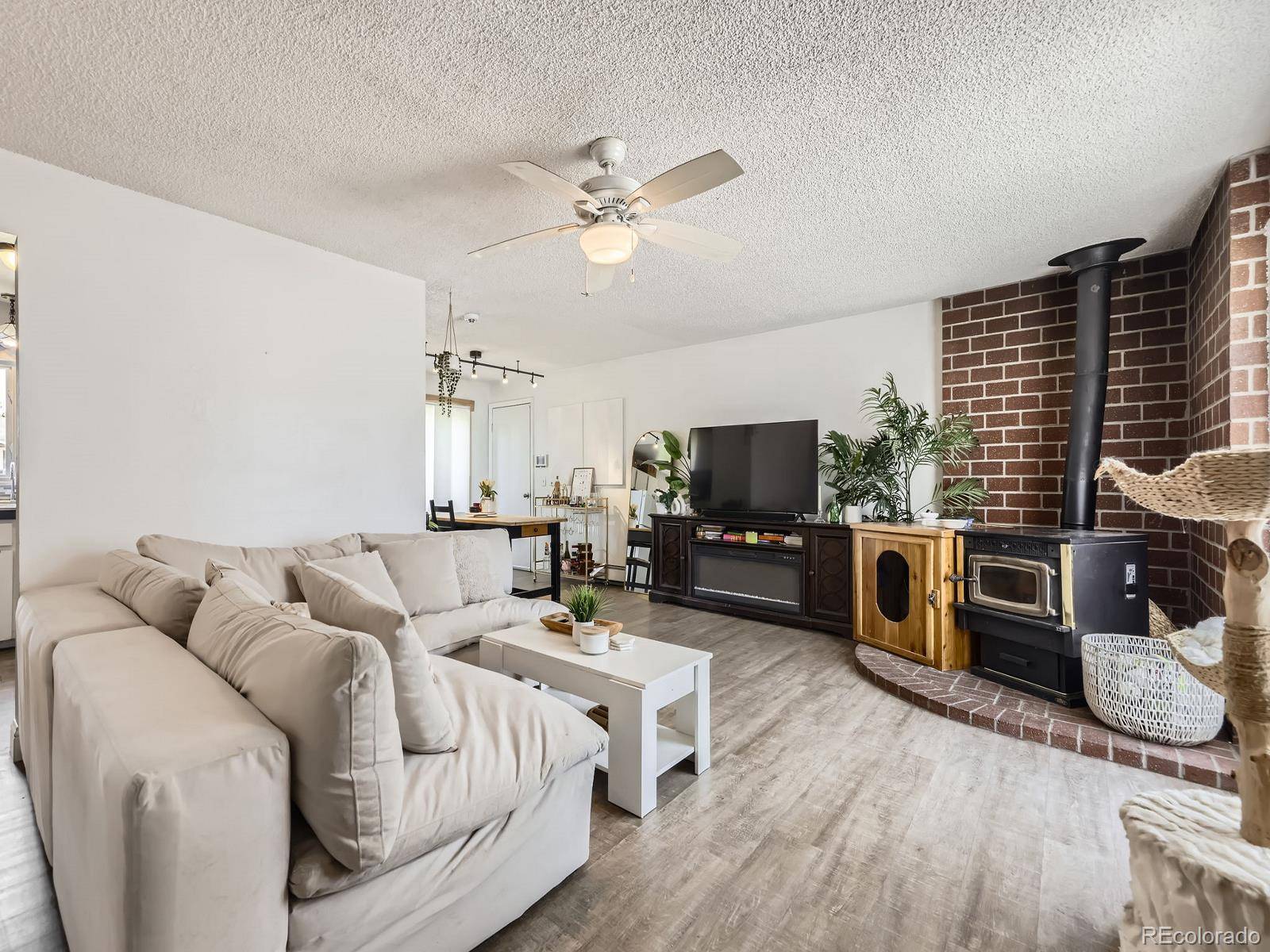 Thornton, CO 80233,10895 Fairfax WAY
