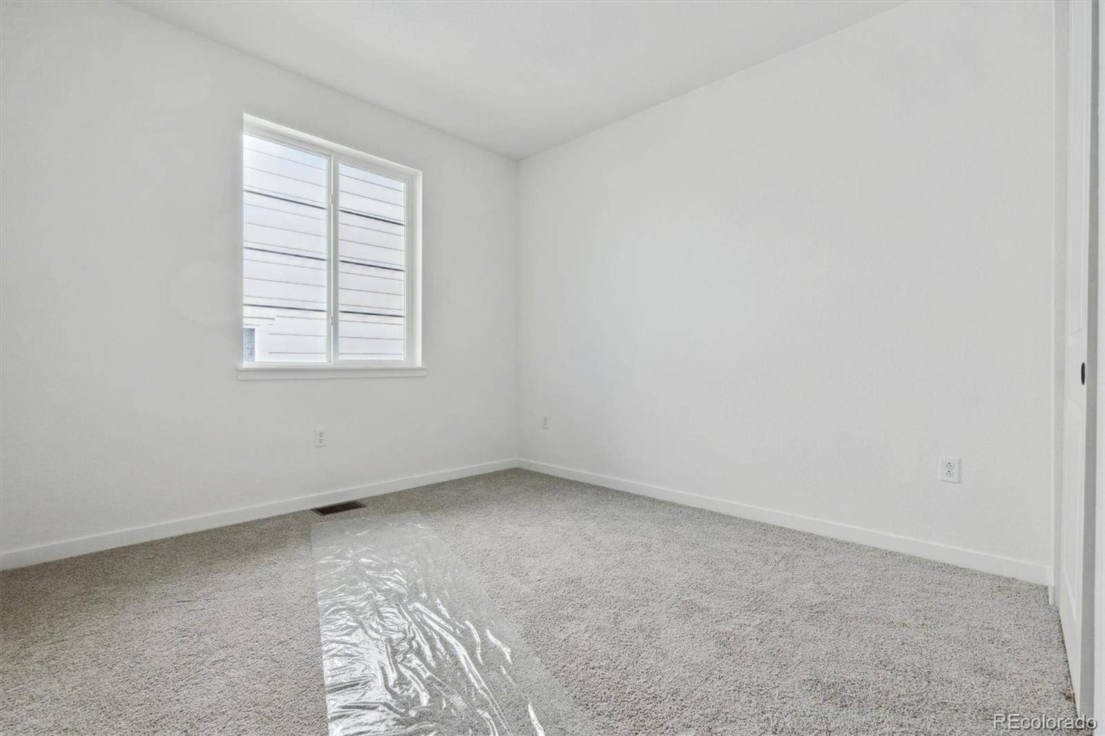 Aurora, CO 80018,25224 E Warren PL