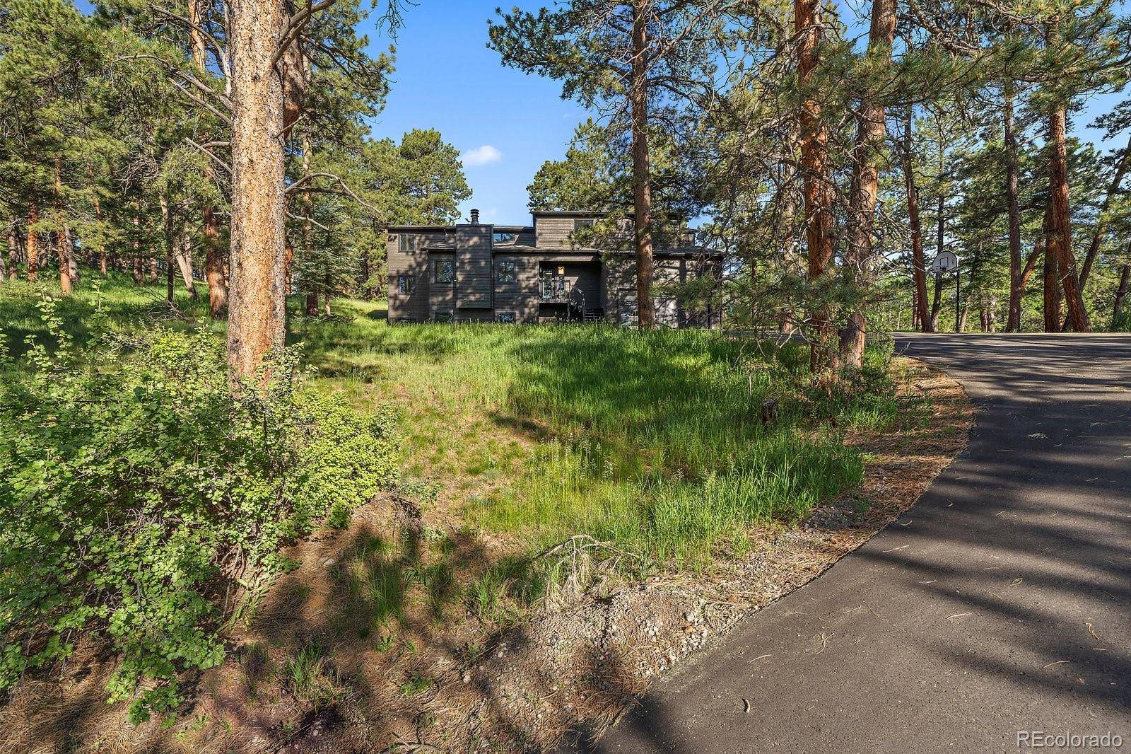 Evergreen, CO 80439,223 Hillside RD