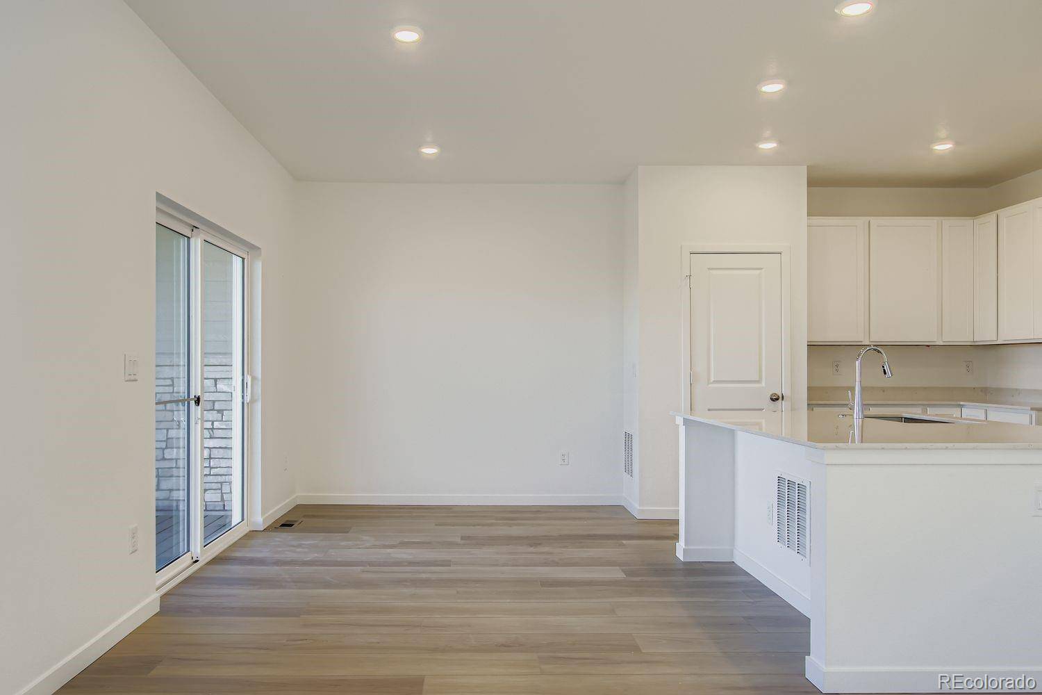 Thornton, CO 80602,6879 Juniper DR