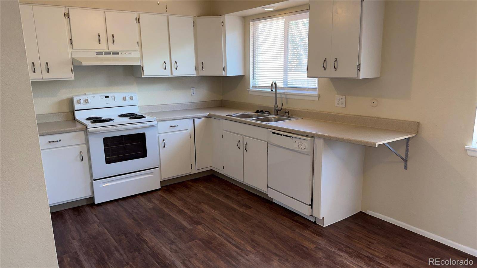 Pueblo, CO 81001,2 Alan Shepard RD #8