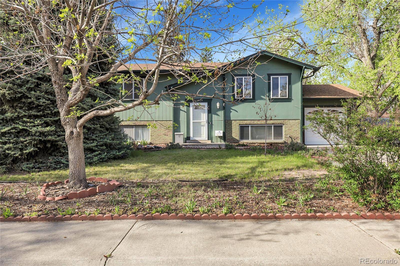 Aurora, CO 80012,12829 E Oregon DR