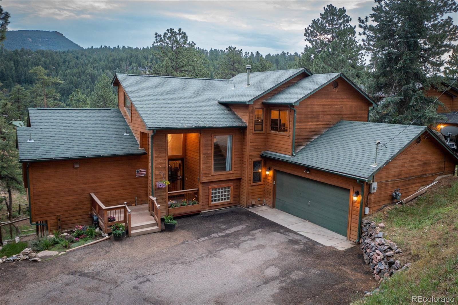 Evergreen, CO 80439,28384 Kinnikinnick RD