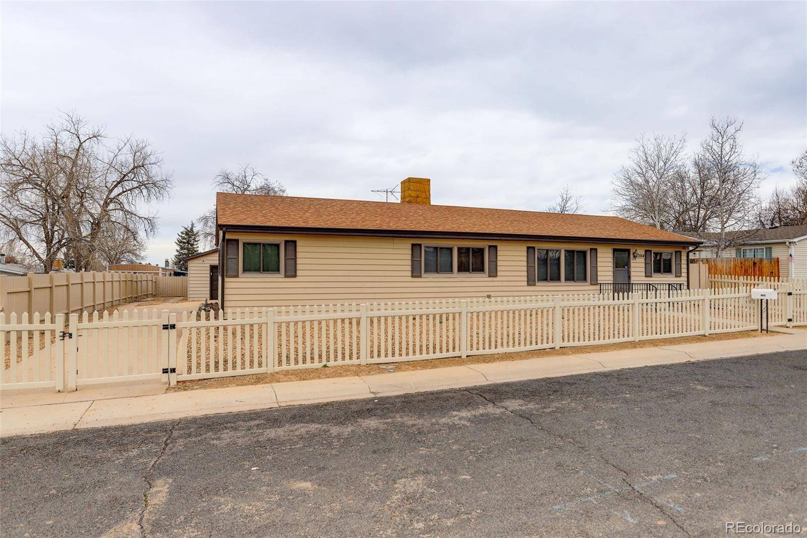 Dacono, CO 80514,1204 Mackenzie CT