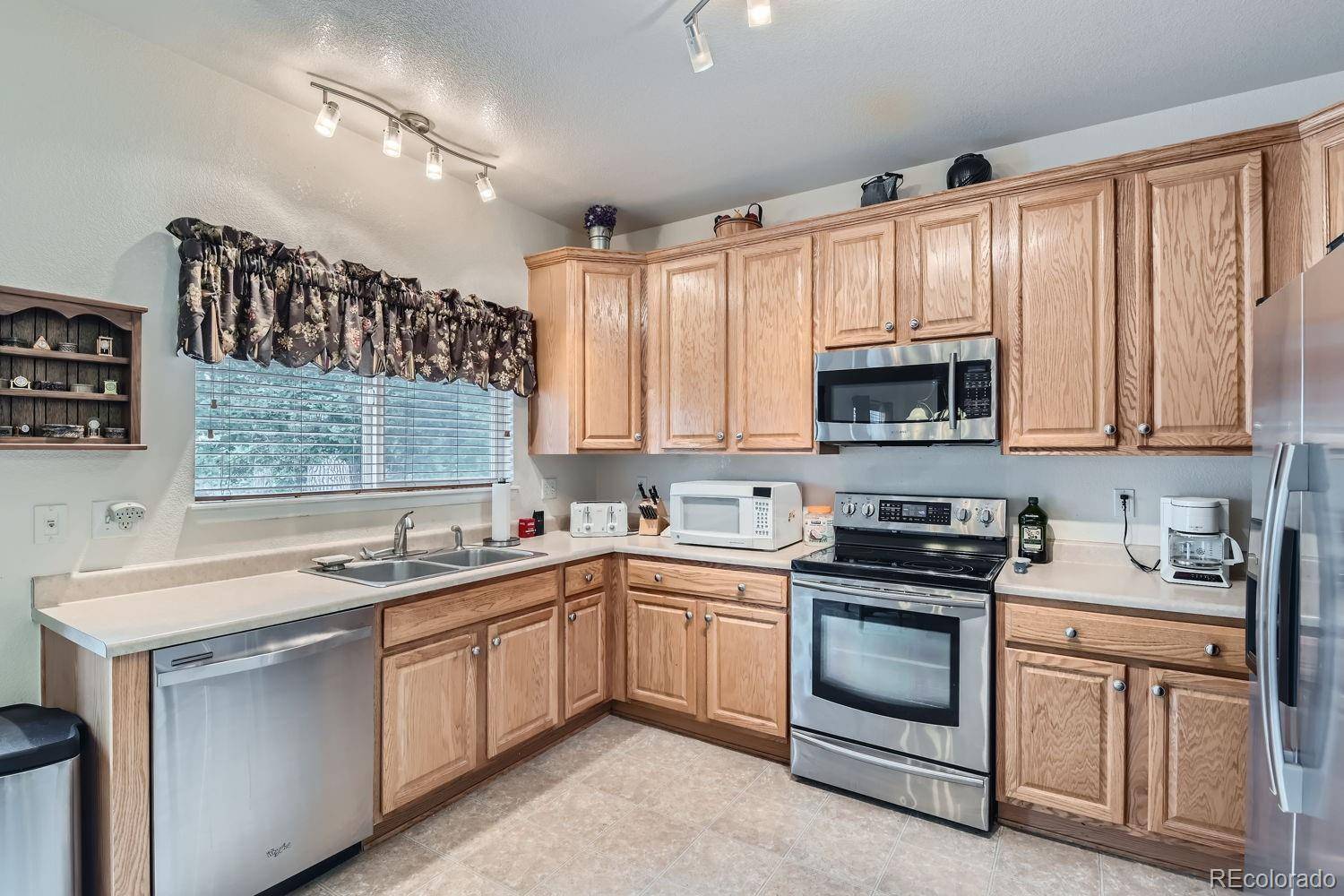 Thornton, CO 80602,13836 Adams CIR