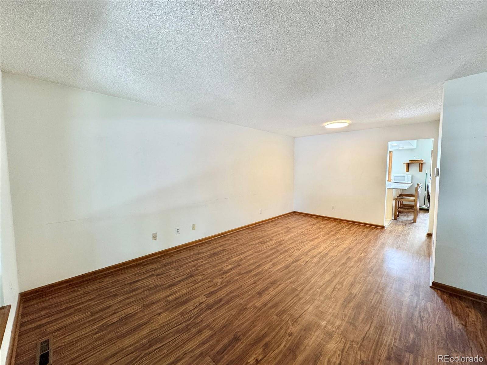 Centennial, CO 80122,7592 S Cove CIR