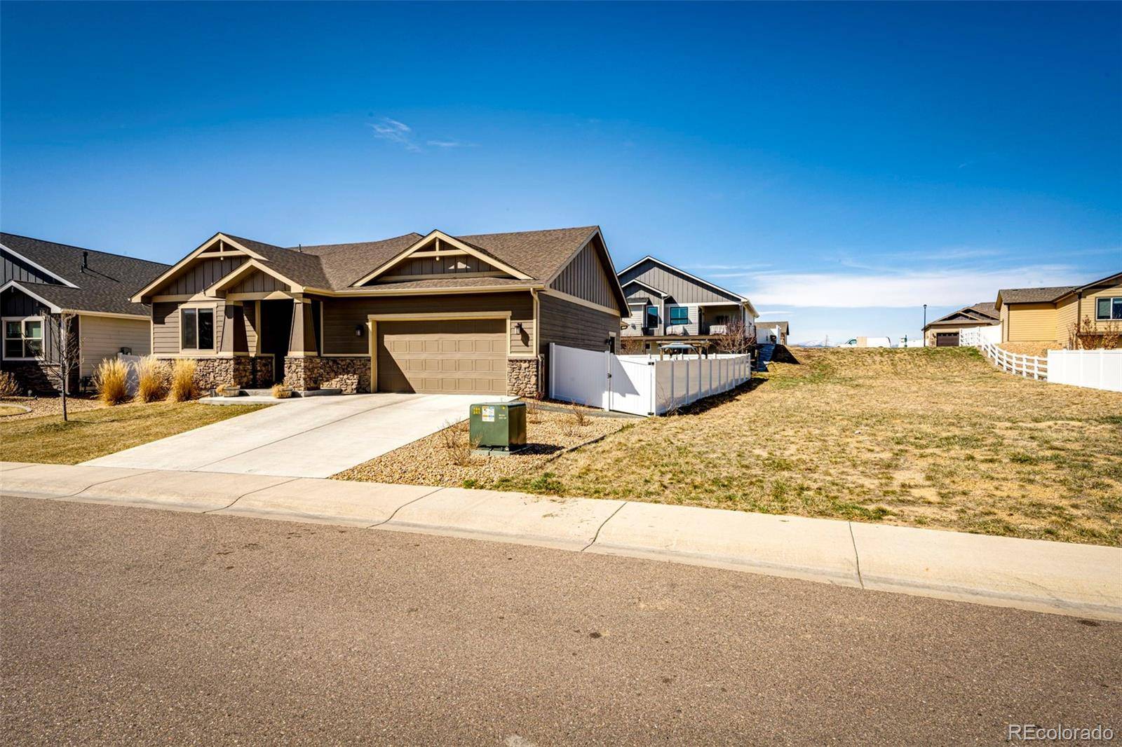 Windsor, CO 80550,5744 Clarence DR