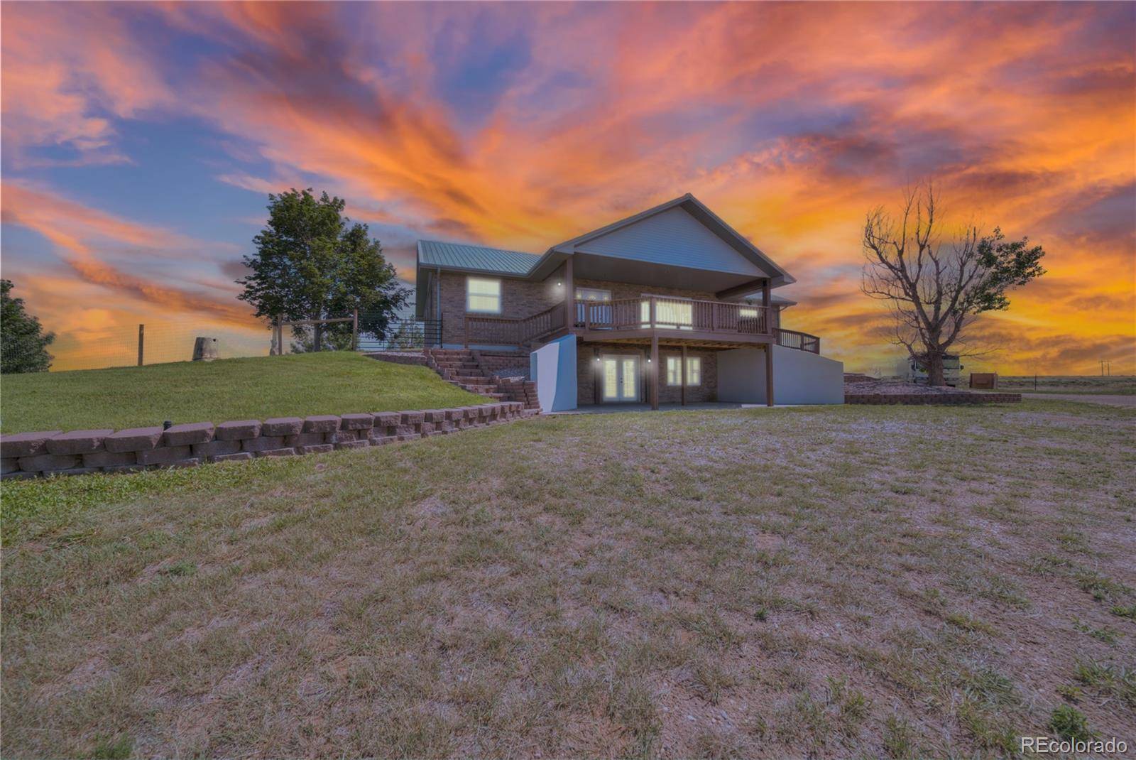 Hillrose, CO 80733,34427 County Road W