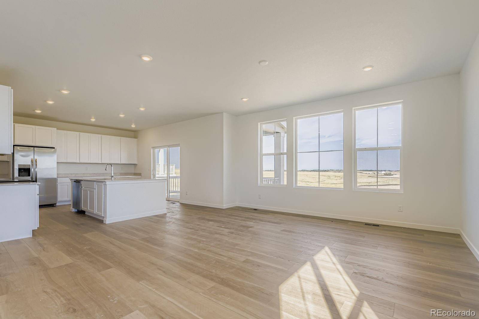 Elizabeth, CO 80107,39765 Gibson ST