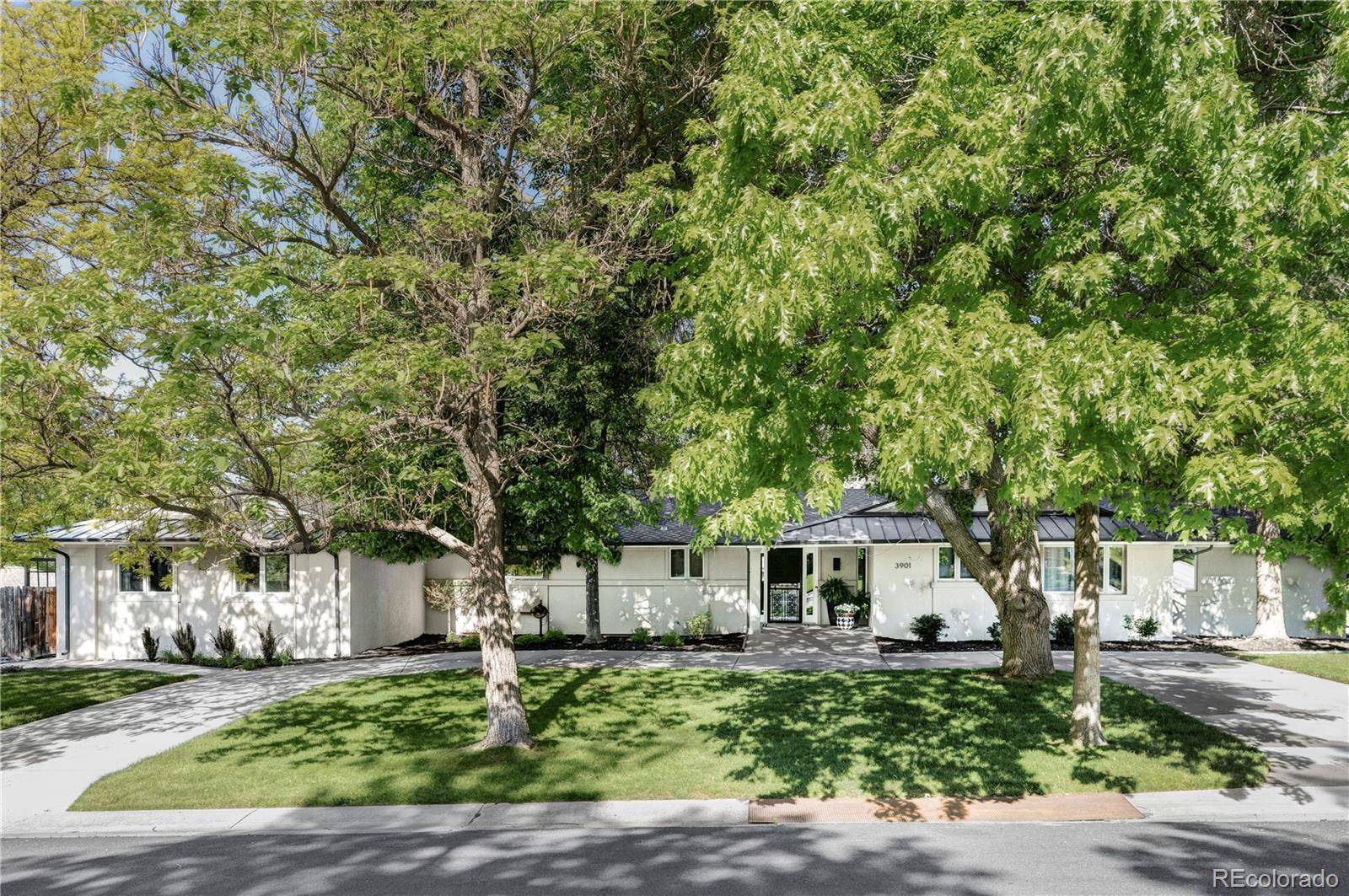 Cherry Hills Village, CO 80113,3901 S Dexter ST