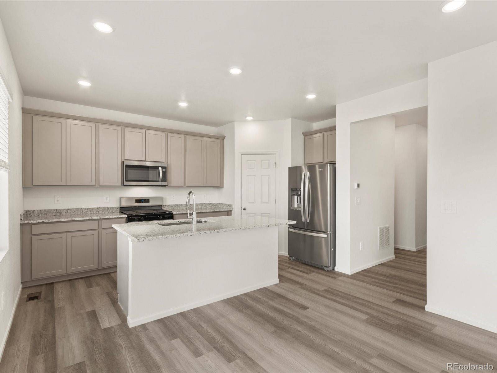 Johnstown, CO 80534,4719 Goldflower DR