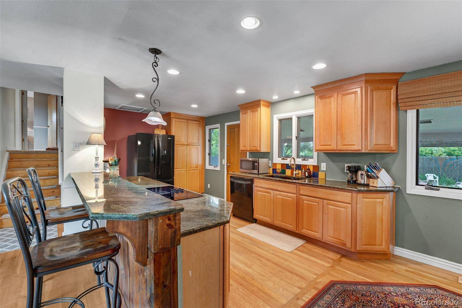 Lakewood, CO 80232,1161 S Johnson WAY