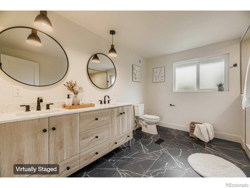 Denver, CO 80237,7700 E Oxford AVE